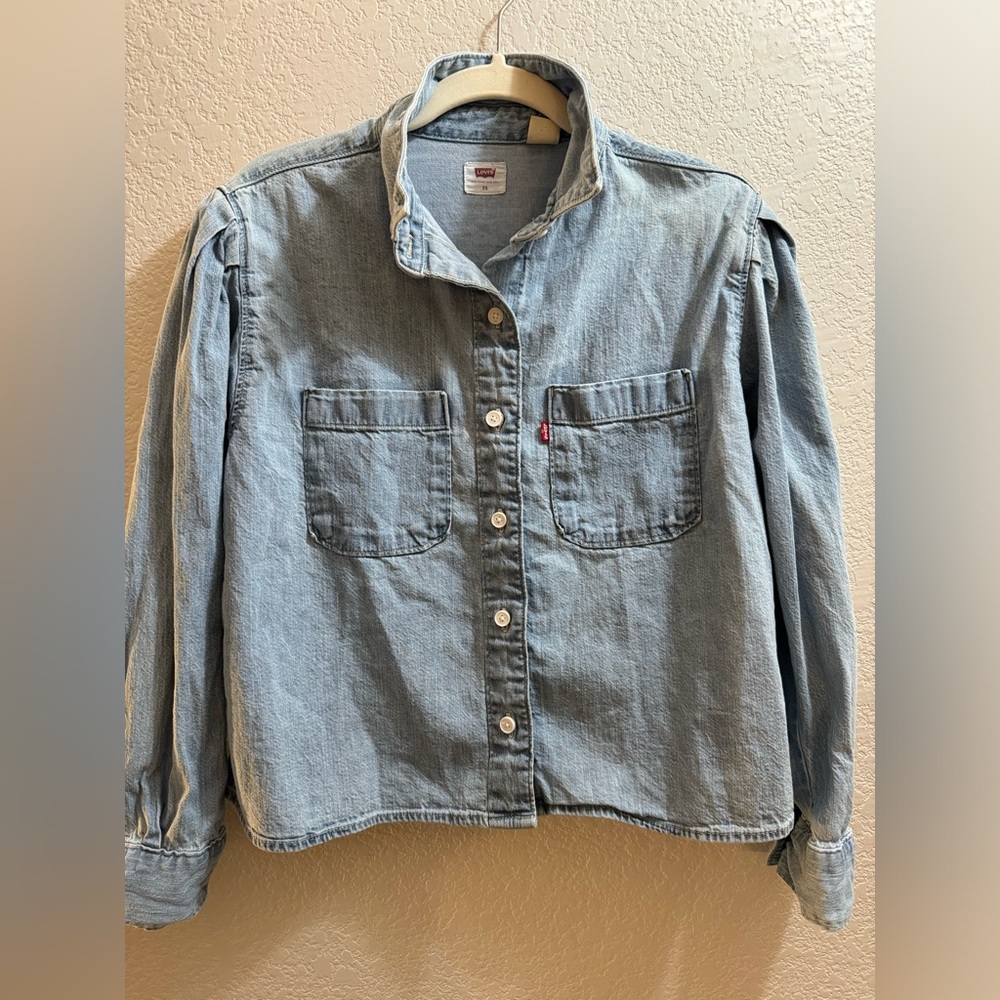 Levi’s Western Denim Button Up Shirt